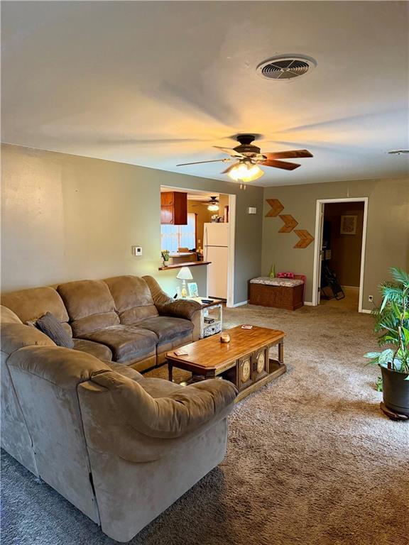 609 South Ridge Street Yates Center, KS 66783 - Photo 3 of 54