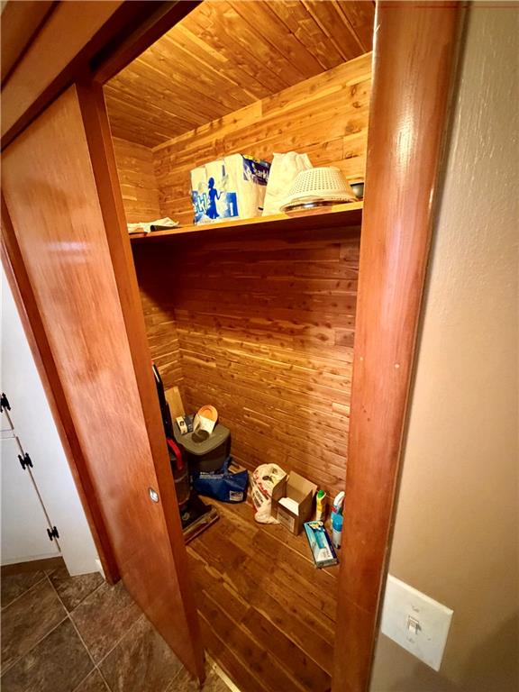 609 South Ridge Street Yates Center, KS 66783 - Photo 40 of 54