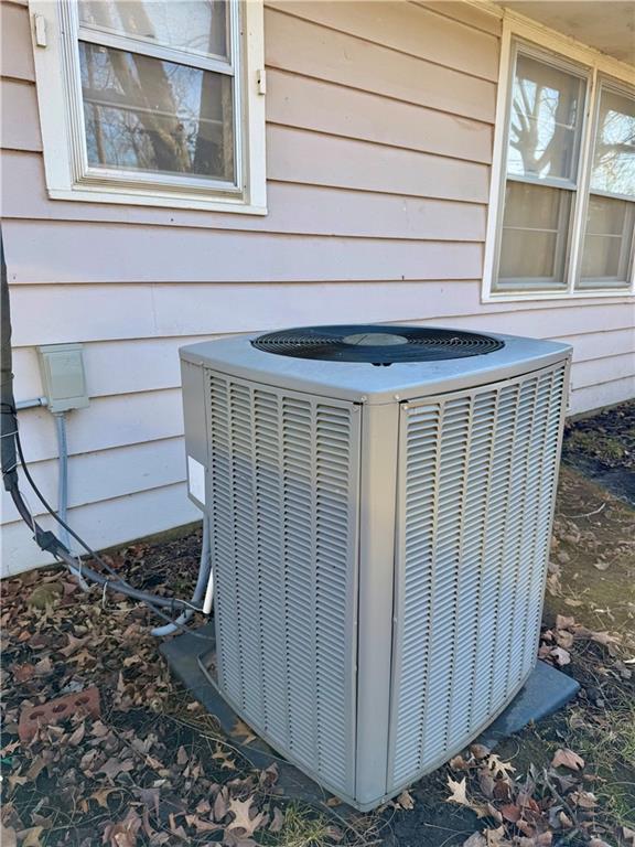 609 South Ridge Street Yates Center, KS 66783 - Photo 47 of 54