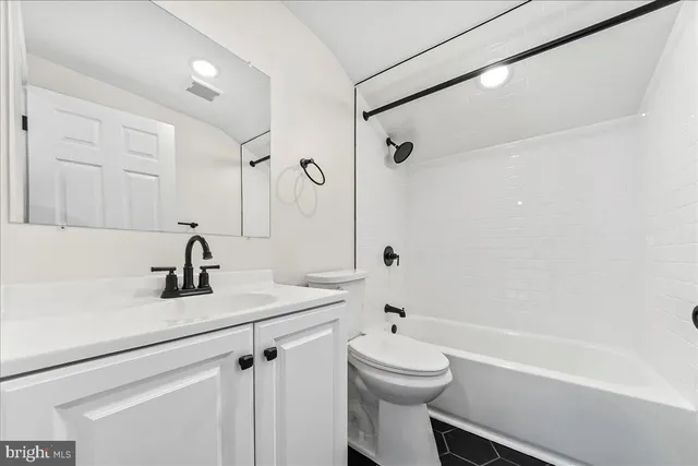 $769,000 | 410 East Jefferson Street, Media, PA 19063