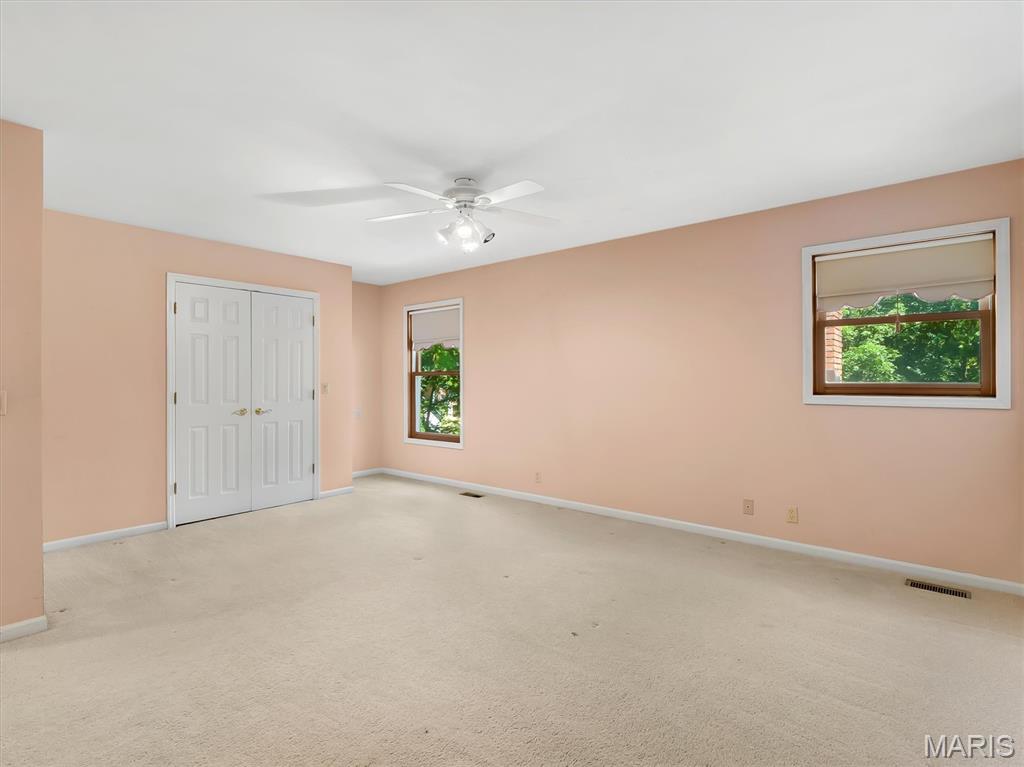 908 North Ballas Road St. Louis, MO 63131 - Photo 29 of 53