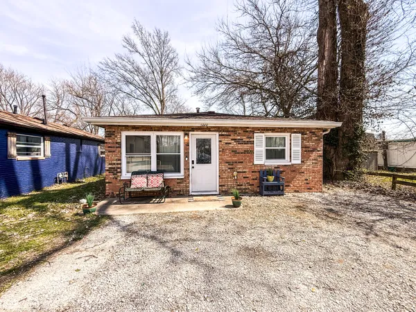 $154,900 | 1222 Lincoln Street, Shelbyville, IN 46176