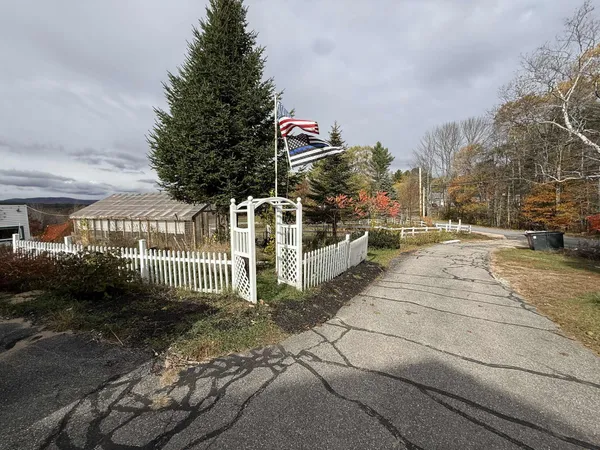 $379,000 | 152 Elm Hill Road, Paris, ME 04281