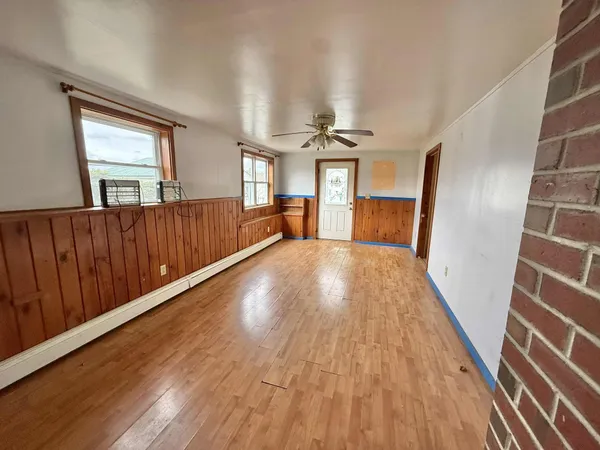 $379,000 | 152 Elm Hill Road, Paris, ME 04281