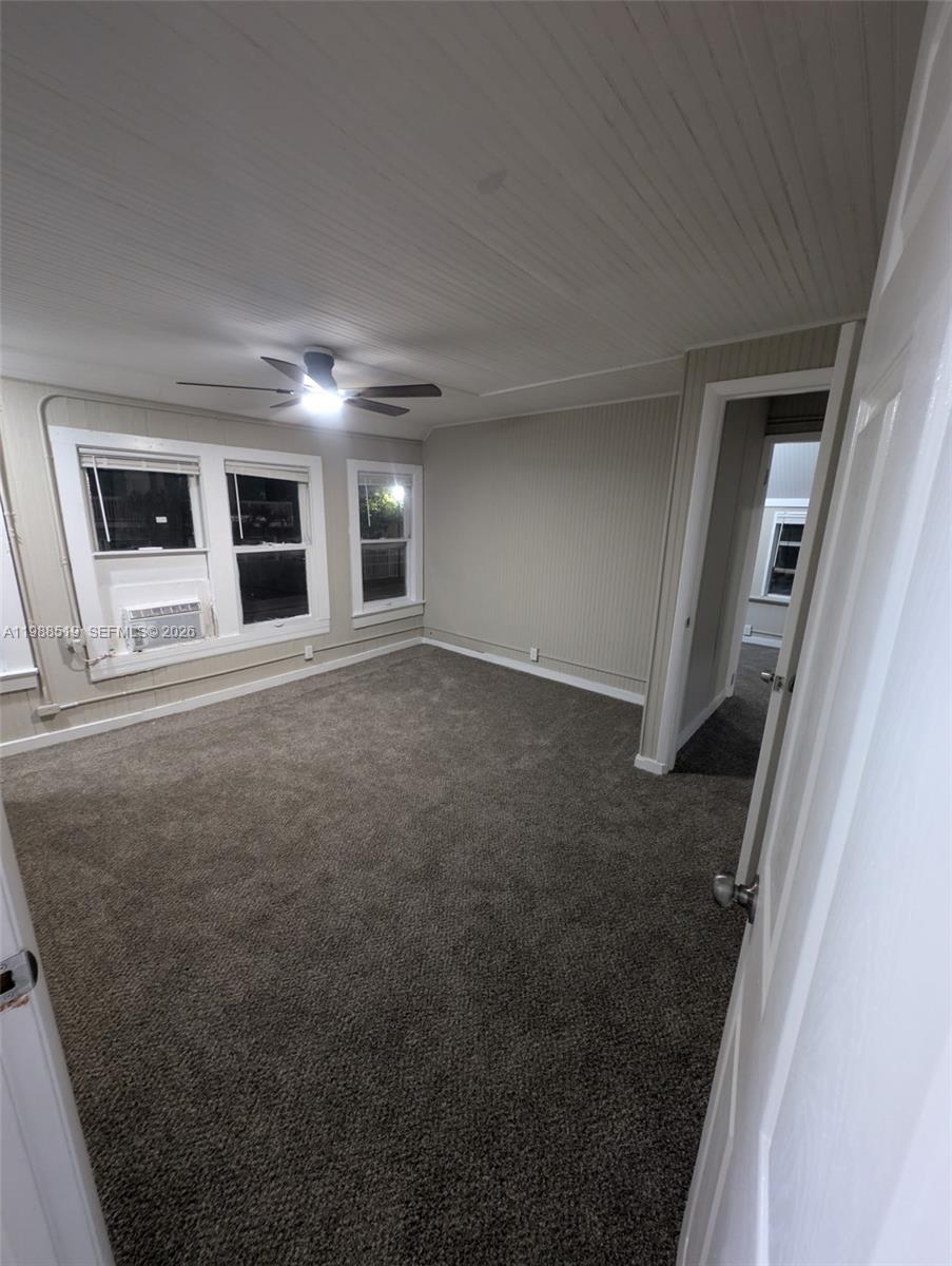 700 Boston Avenue, Unit B Fort Pierce, FL 34950 - Photo 5 of 12 a view of a livingroom with an empty space
