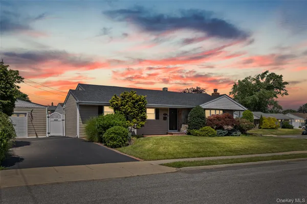 $815,000 | 51 Plainedge Drive, Bethpage, NY 11714