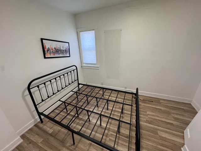 $635,000 | 3505 West Montrose Avenue, Chicago, IL 60618