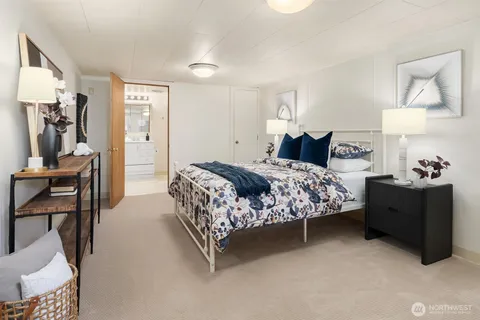 $925,000 | 12024 9th Avenue Northwest, Seattle, WA 98177