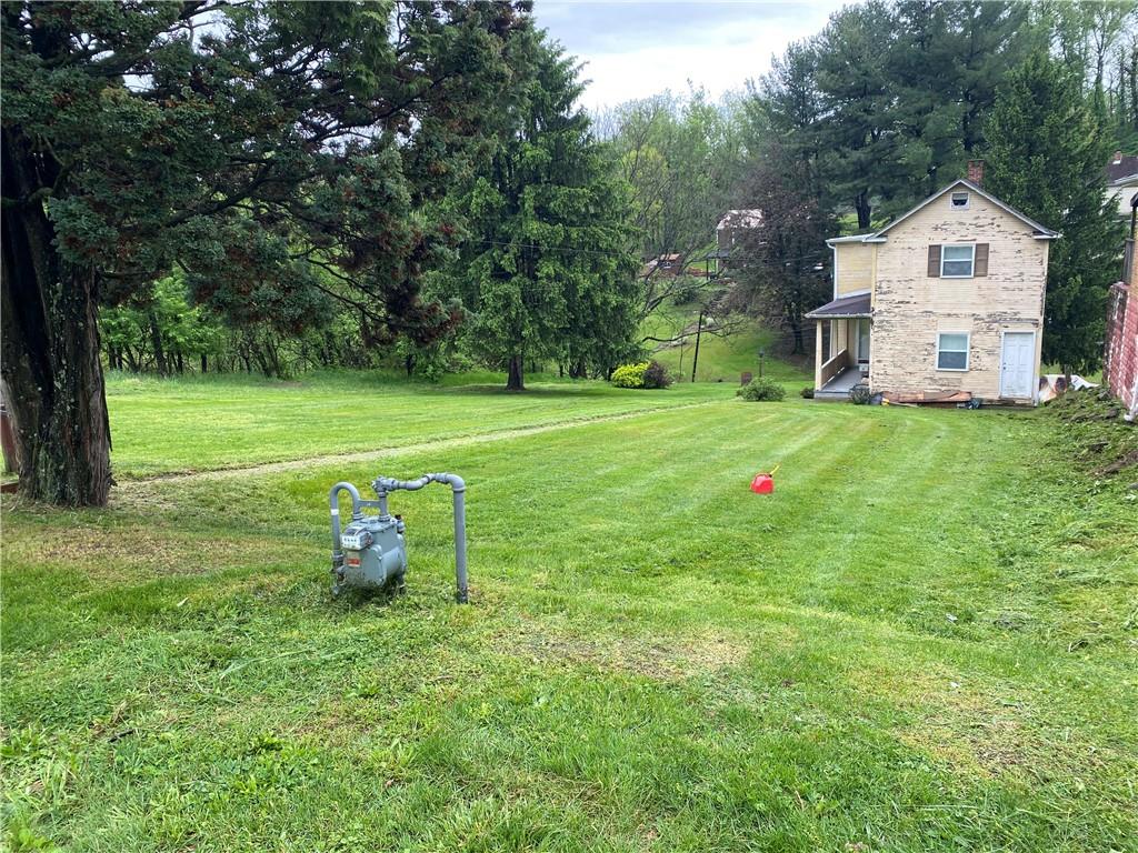 548 Chestnut Street Monessen, PA 15062 - Photo 36 of 41