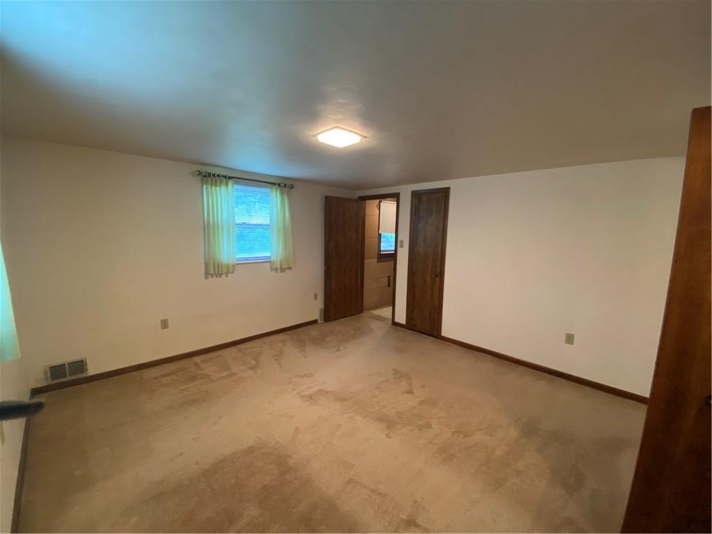 548 Chestnut Street Monessen, PA 15062 - Photo 10 of 41
