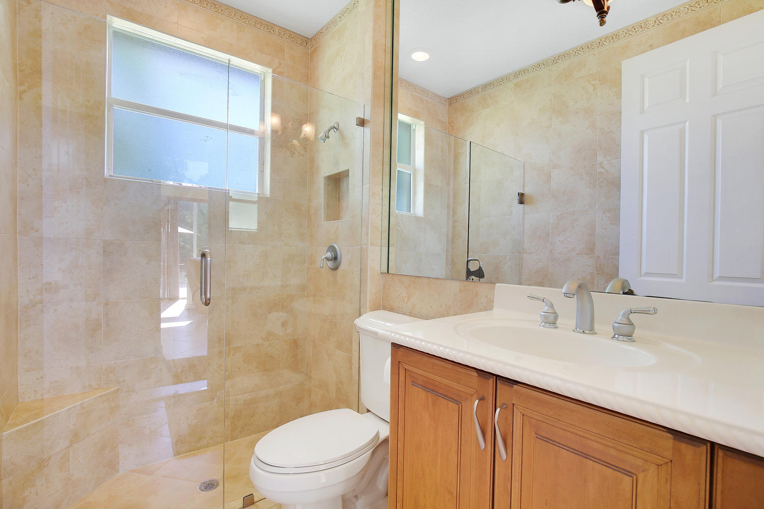 9650 Sandy Run Road Jupiter, FL 33478 - Photo 18 of 30 Cabana bath