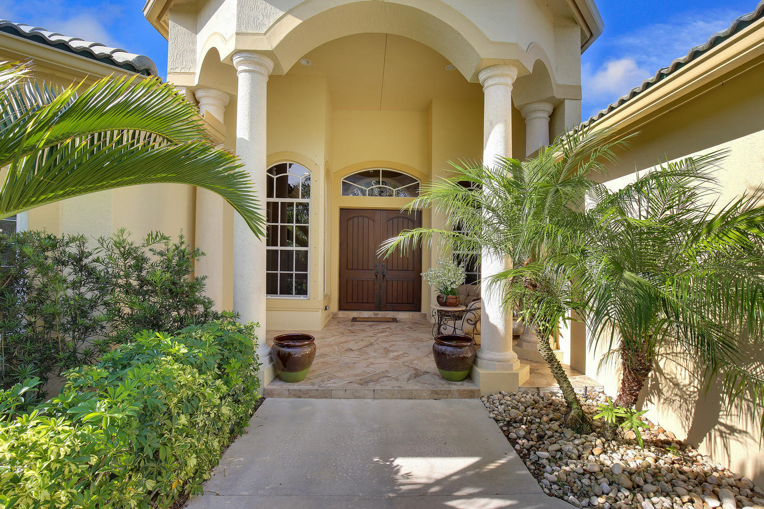 9650 Sandy Run Road Jupiter, FL 33478 - Photo 3 of 30 Front entrance