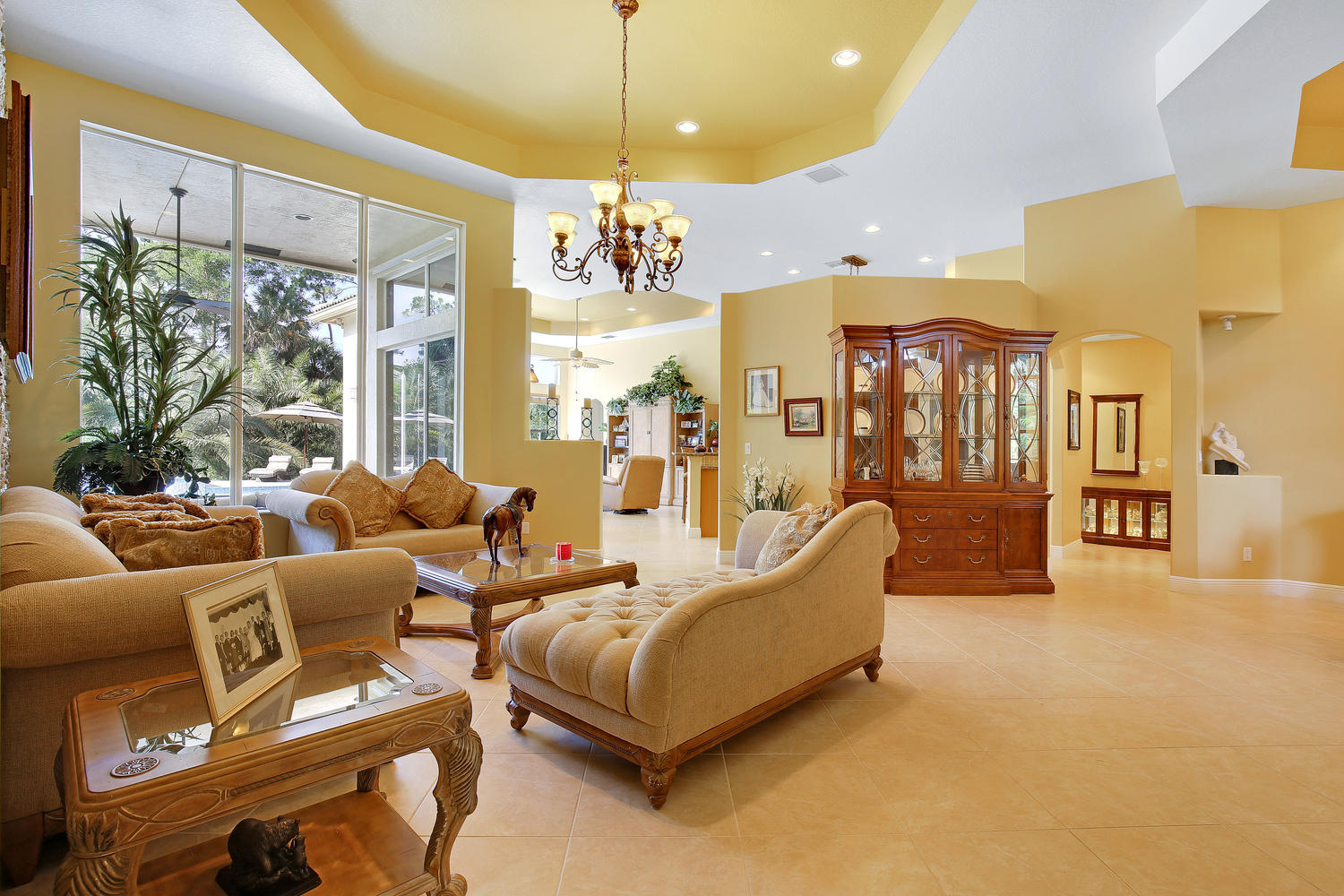 9650 Sandy Run Road Jupiter, FL 33478 - Photo 6 of 30 Formal living room