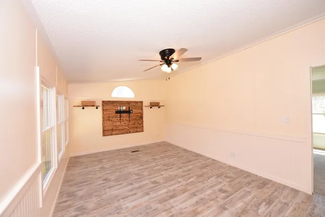 $189,500 | 74 Lamplighter's Drive, Conway, NH 03860