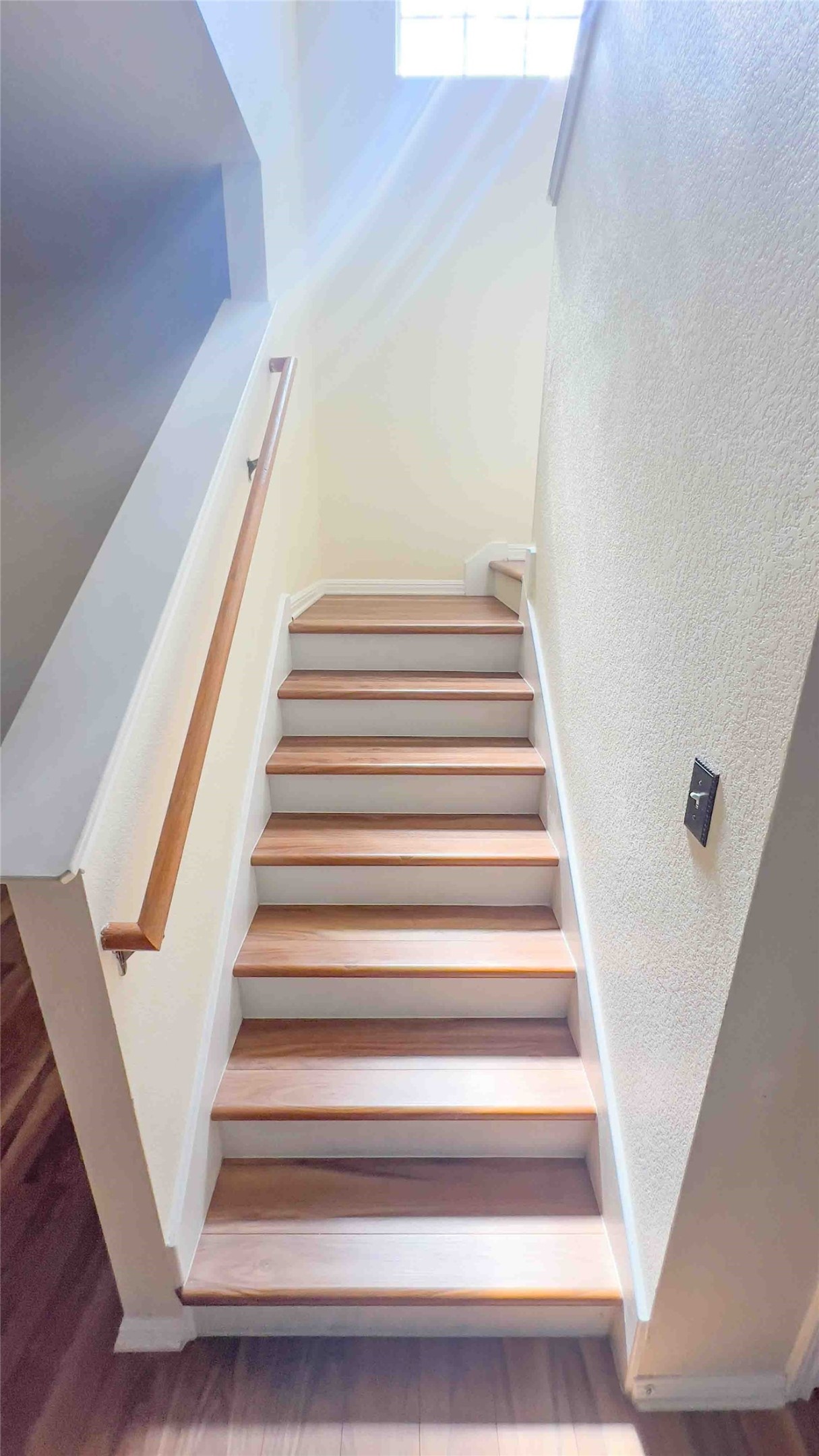 709 Rusk Road Round Rock, TX 78665 - Photo 9 of 29 Stairway