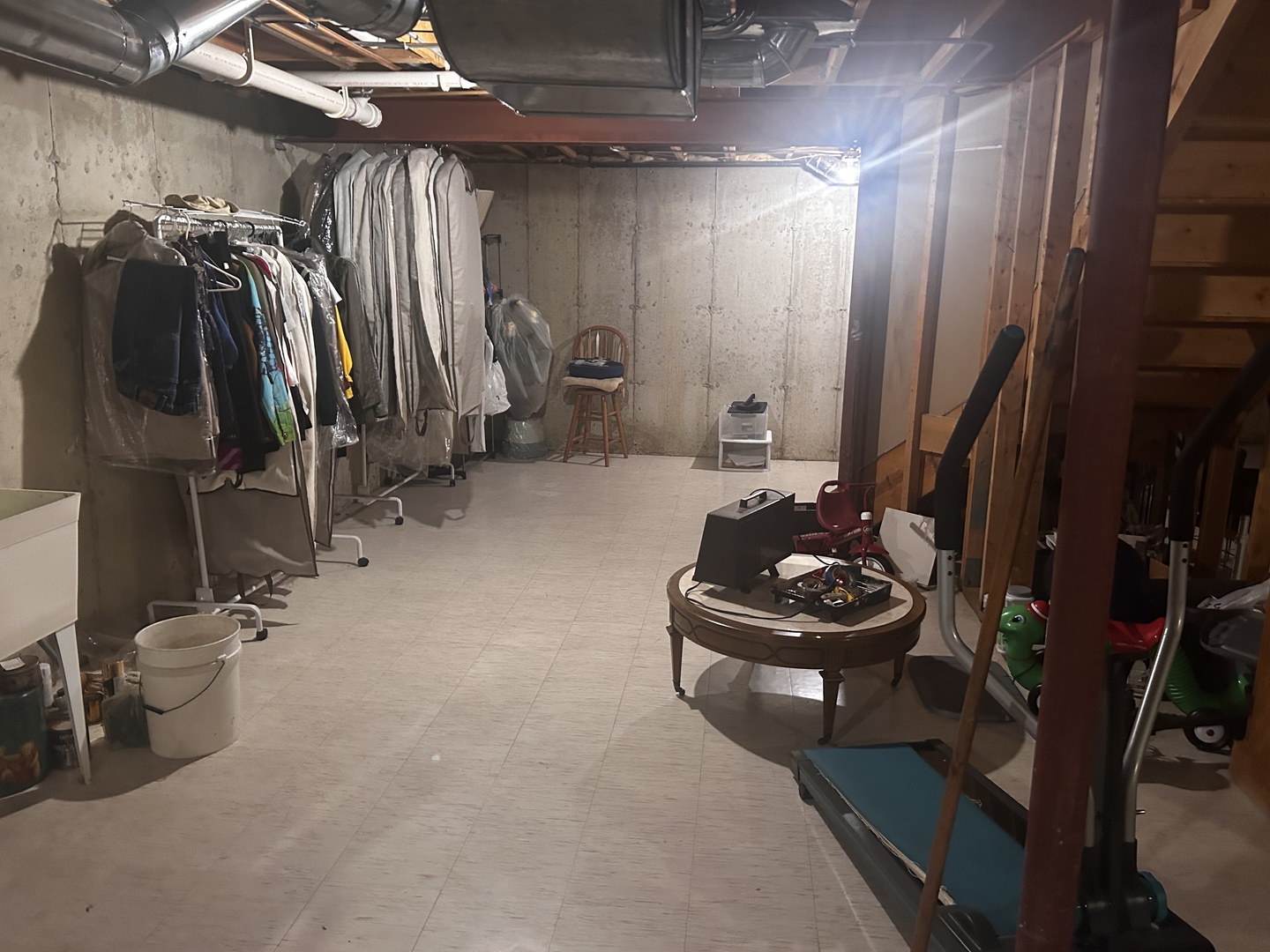 18623 Augusta Lane Hazel Crest, IL 60429 - Photo 21 of 21 a room with lots of trees and flowers