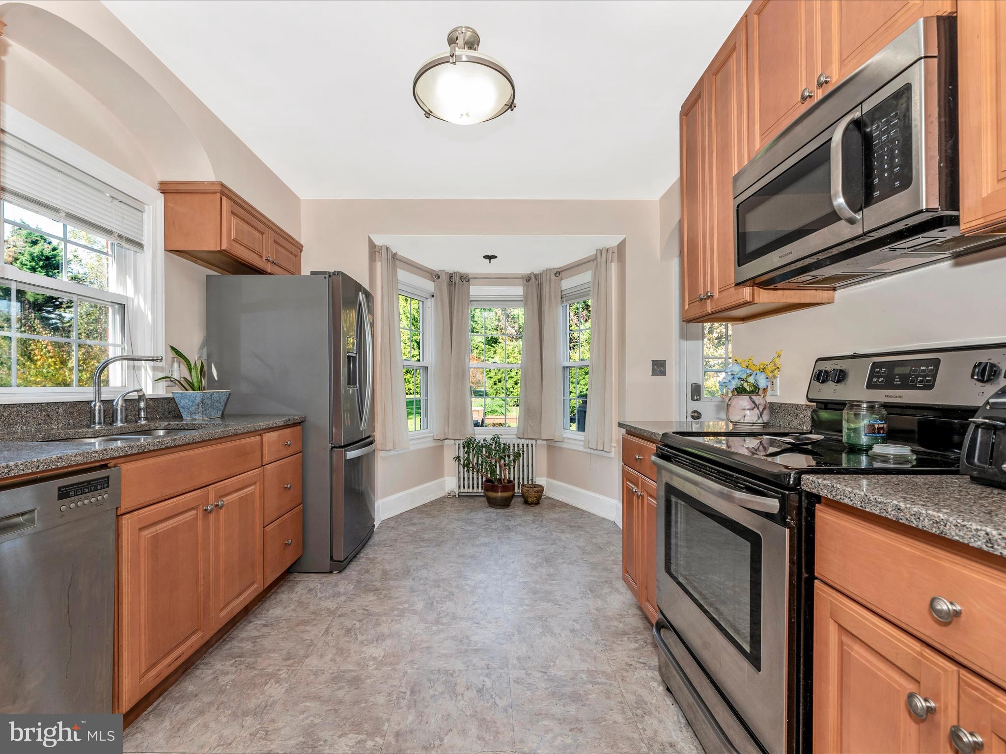 26946 Ridge Road Damascus, MD 20872 - Photo 18 of 53 Kitchen