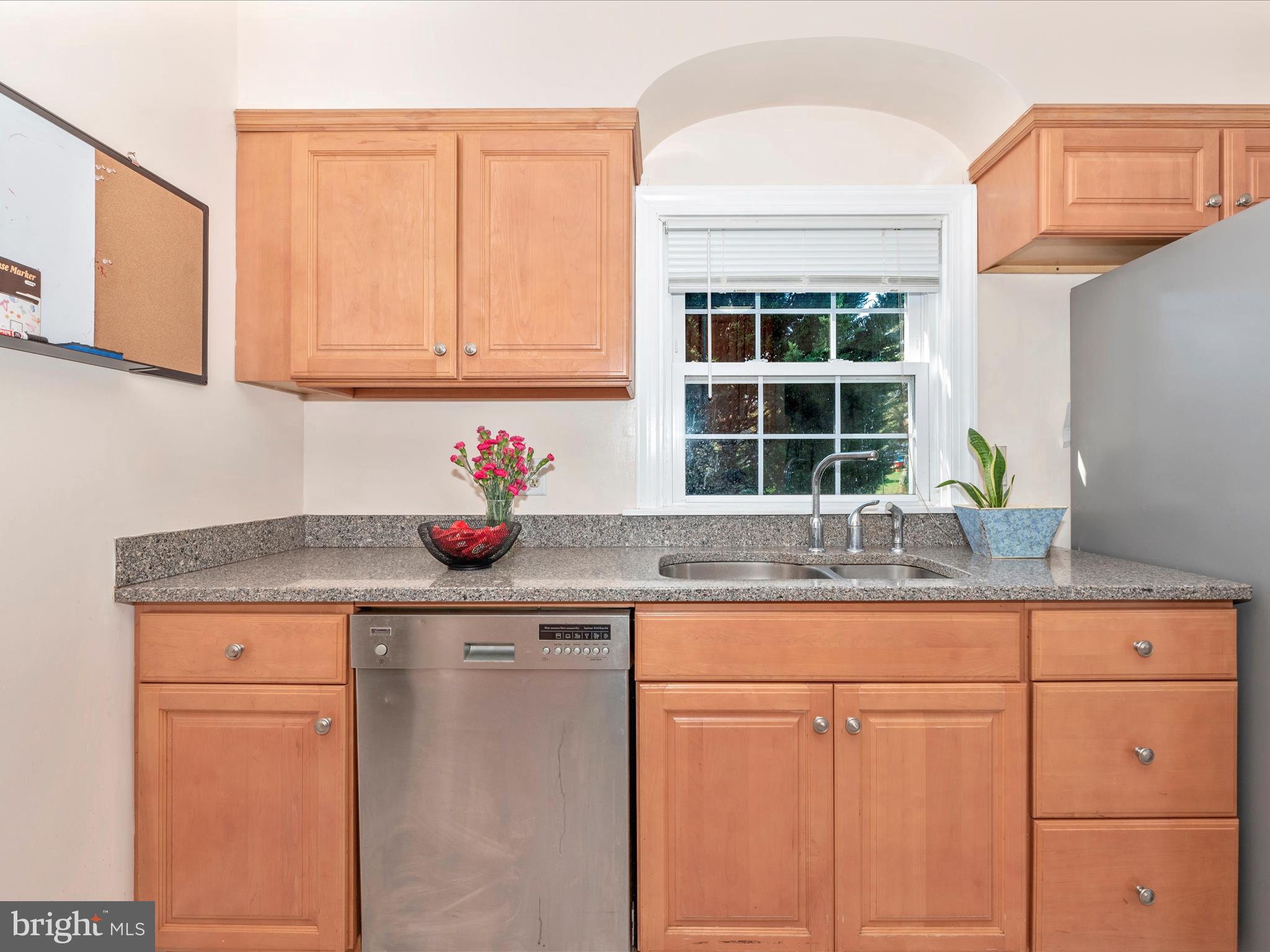 26946 Ridge Road Damascus, MD 20872 - Photo 19 of 53 Kitchen