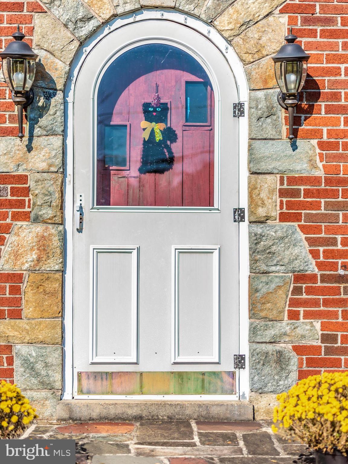 26946 Ridge Road Damascus, MD 20872 - Photo 53 of 53 Exterior Front Detail