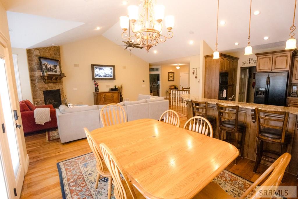354 Eagle Summit Street Rexburg, ID 83440 - Photo 15 of 45 Dining Area