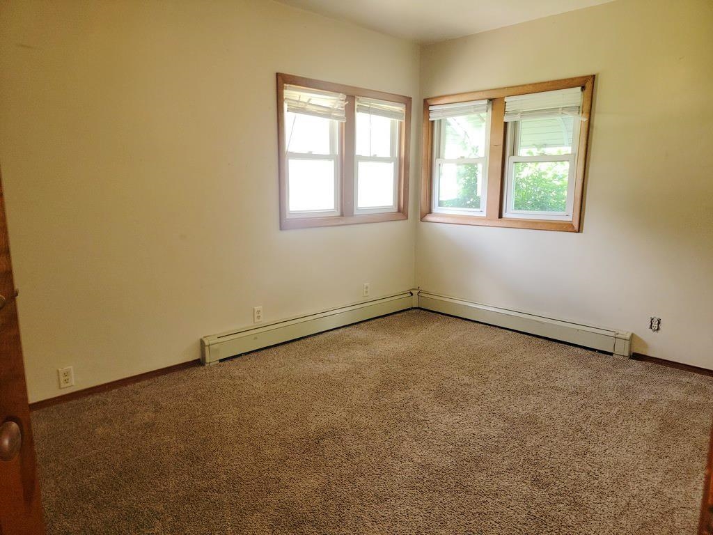 4422 Beach Street Akron, MI 48701 - Photo 6 of 22