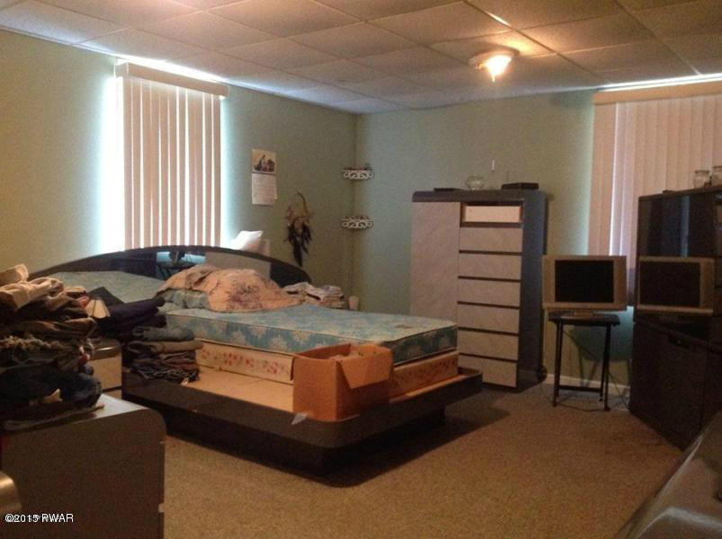 139 Rt 590 Greeley, PA 18425 - Photo 10 of 54
