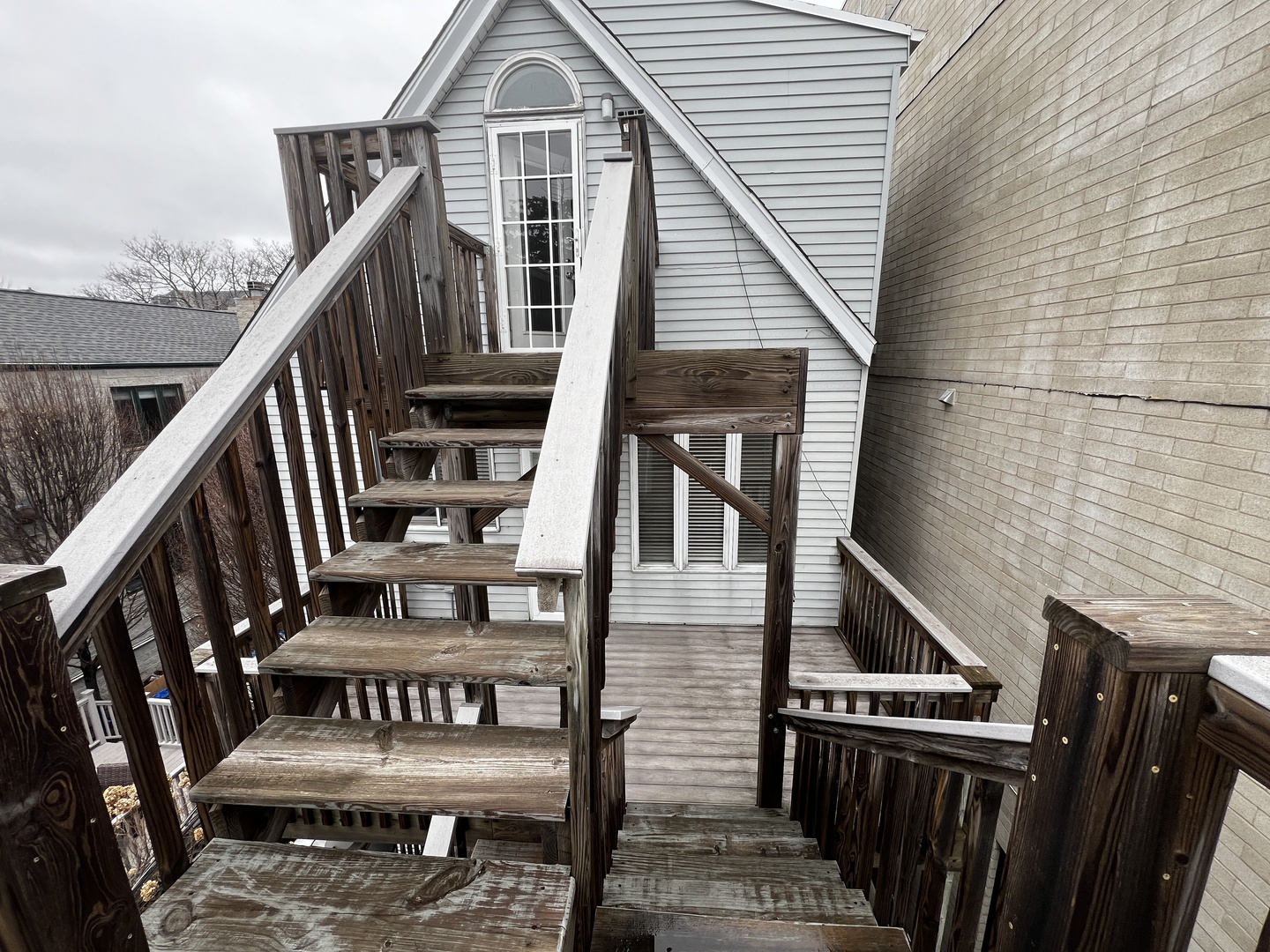 Undisclosed Address Chicago, IL 60657 - Photo 21 of 25 a view of an chairs and roof deck