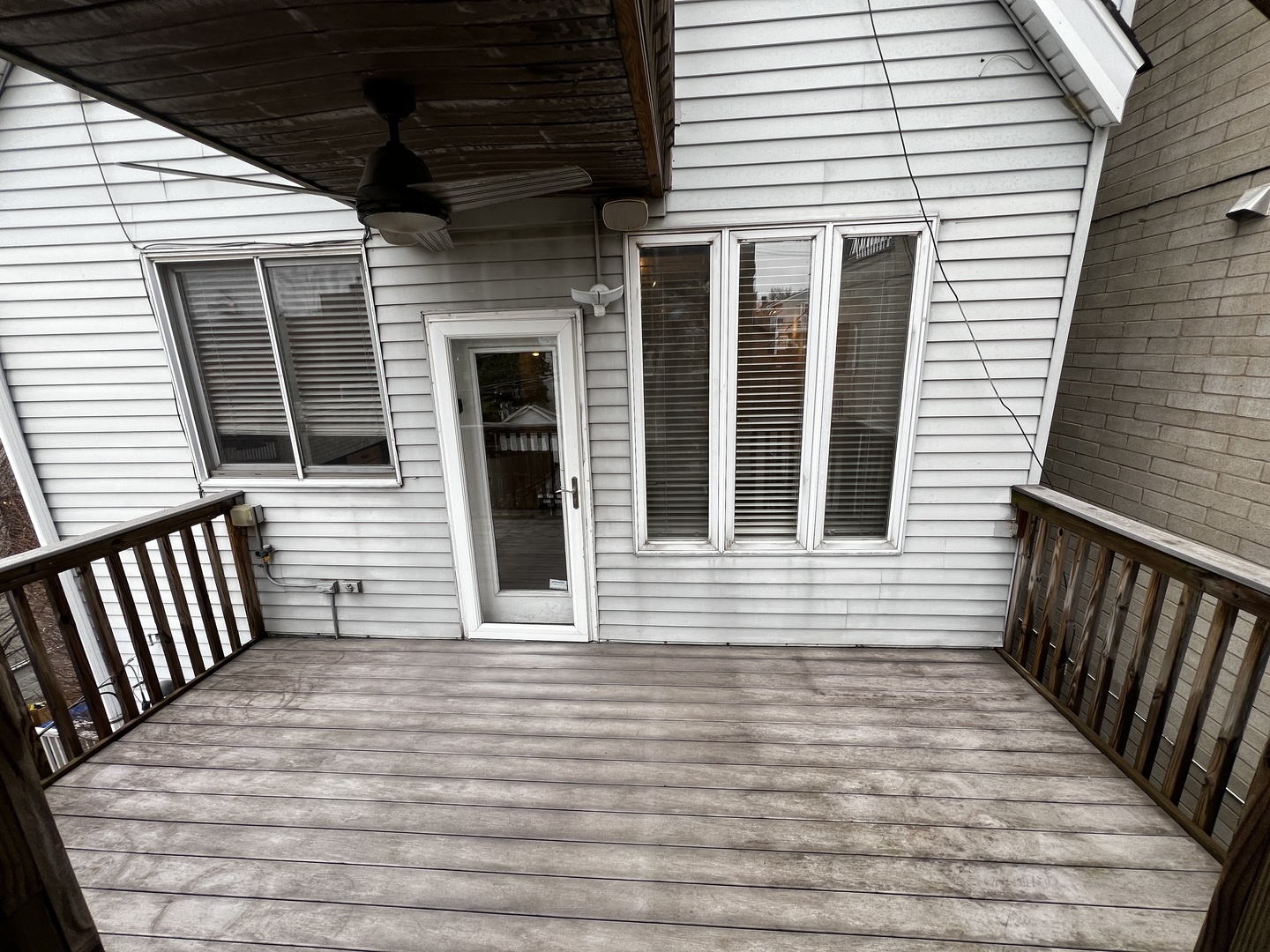 Undisclosed Address Chicago, IL 60657 - Photo 22 of 25 a view of a wooden deck