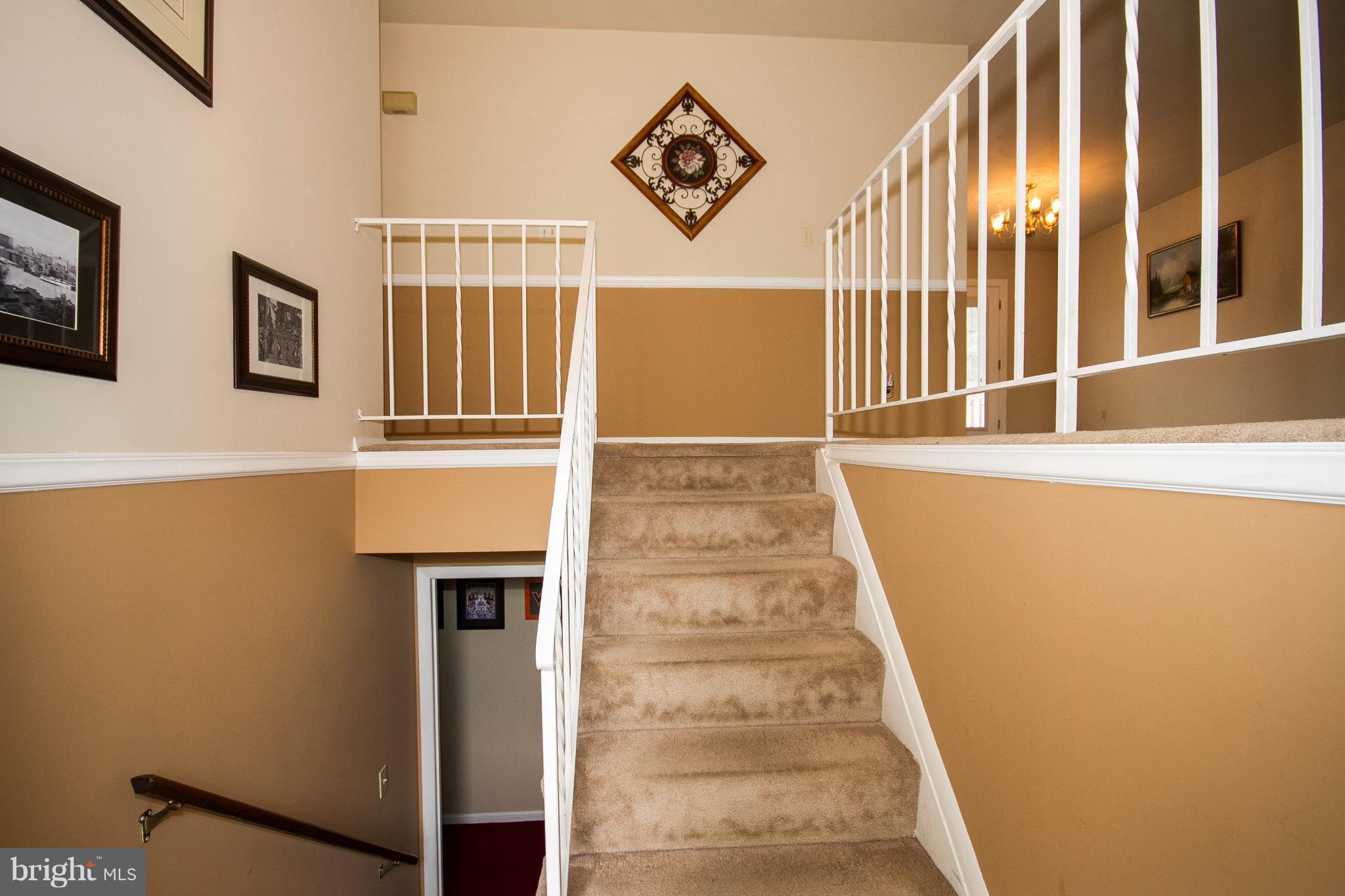2814 Northwind Road Baltimore, MD 21234 - Photo 4 of 21 Entrance Foyer