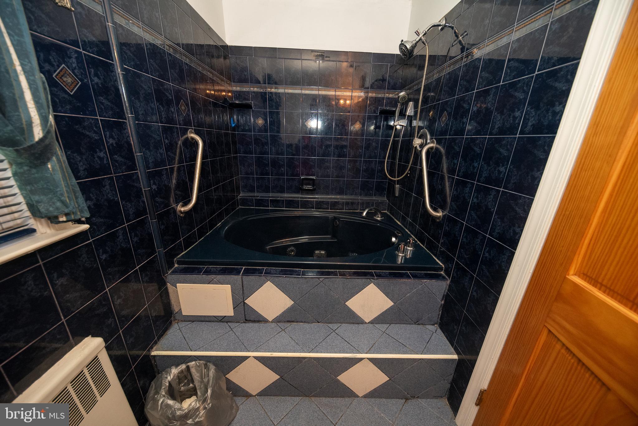 1612 East Willow Grove Avenue Glenside, PA 19038 - Photo 7 of 15 a close up of a sink