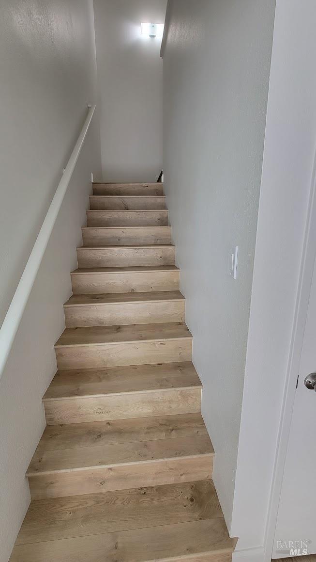 2305 Cross Avenue Santa Rosa, CA 95401 - Photo 23 of 35 a view of entryway