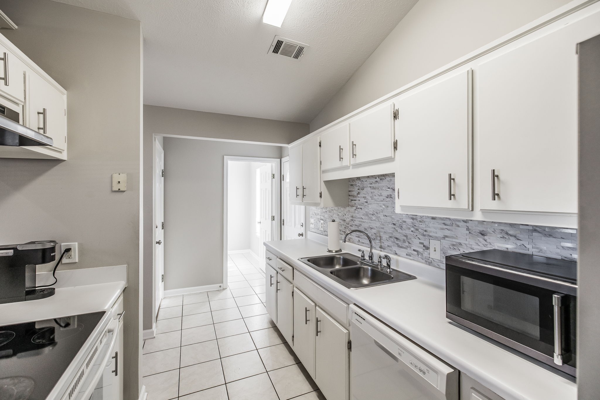 1105 Shawnee Trace Madison, TN 37115 - Photo 12 of 24