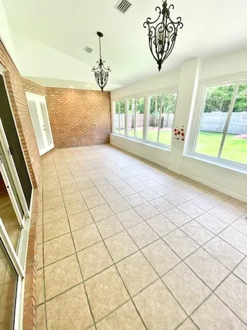 $2,750 | 1979 Rue La Fontaine, Navarre, FL 32566