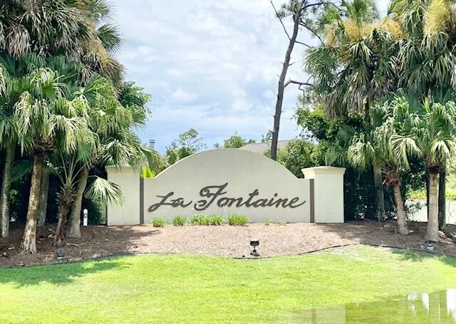 $2,750 | 1979 Rue La Fontaine, Navarre, FL 32566