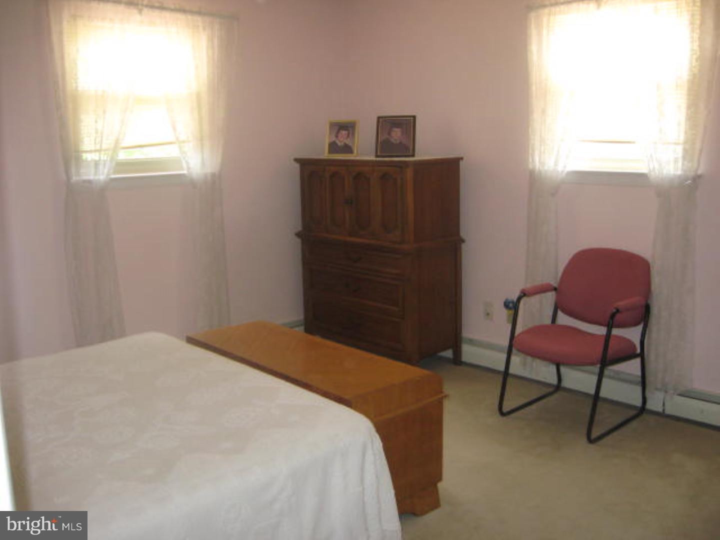 136 Cardinal Road Chalfont, PA 18914 - Photo 14 of 23 Gallery Image 14