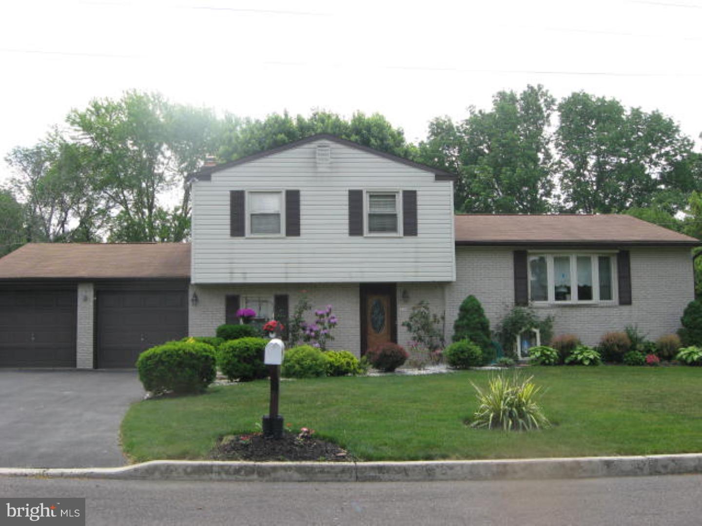 136 Cardinal Road Chalfont, PA 18914 - Photo 23 of 23 Gallery Image 23