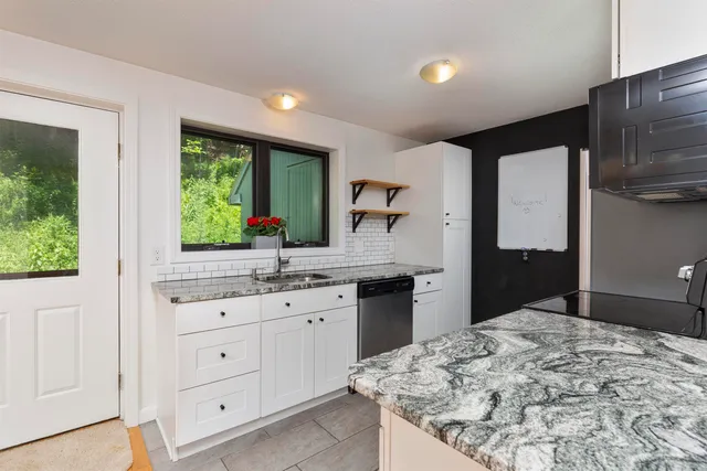 $469,000 | 5 College Hl Road, Hanover, NH 03755