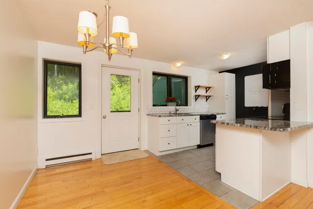 $469,000 | 5 College Hl Road, Hanover, NH 03755