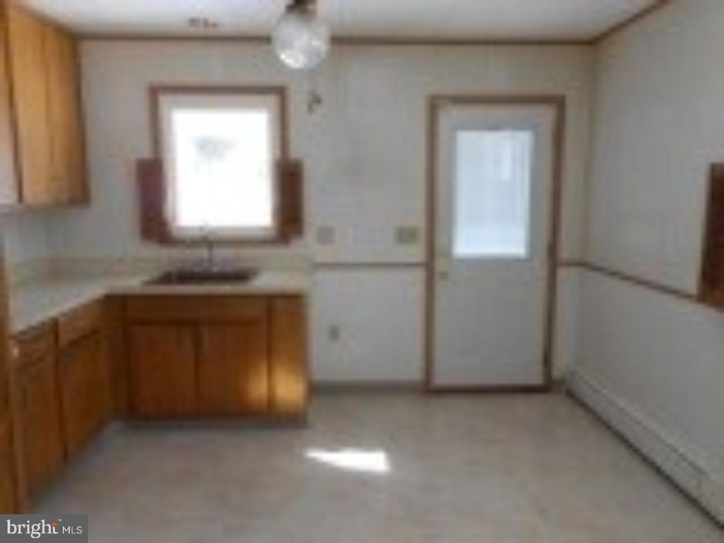 1031 Friedensburg Road Reading, PA 19606 - Photo 6 of 17