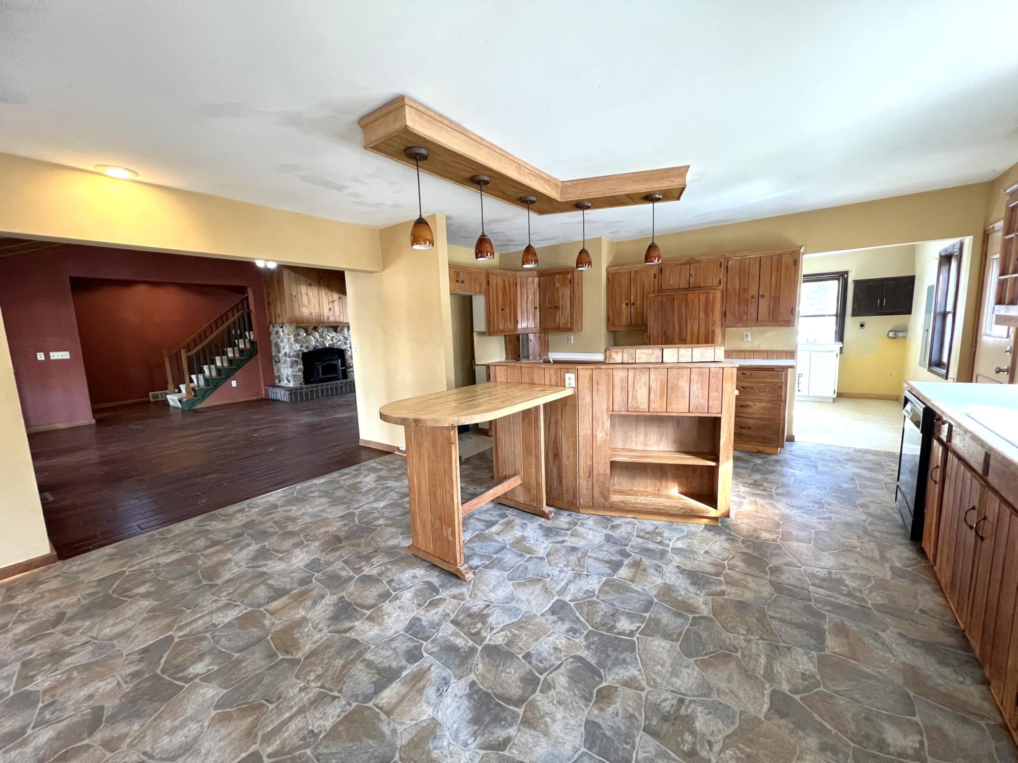7624 Red Fox Run Road Rhinelander, WI 54501 - Photo 3 of 75 Gallery Image 3