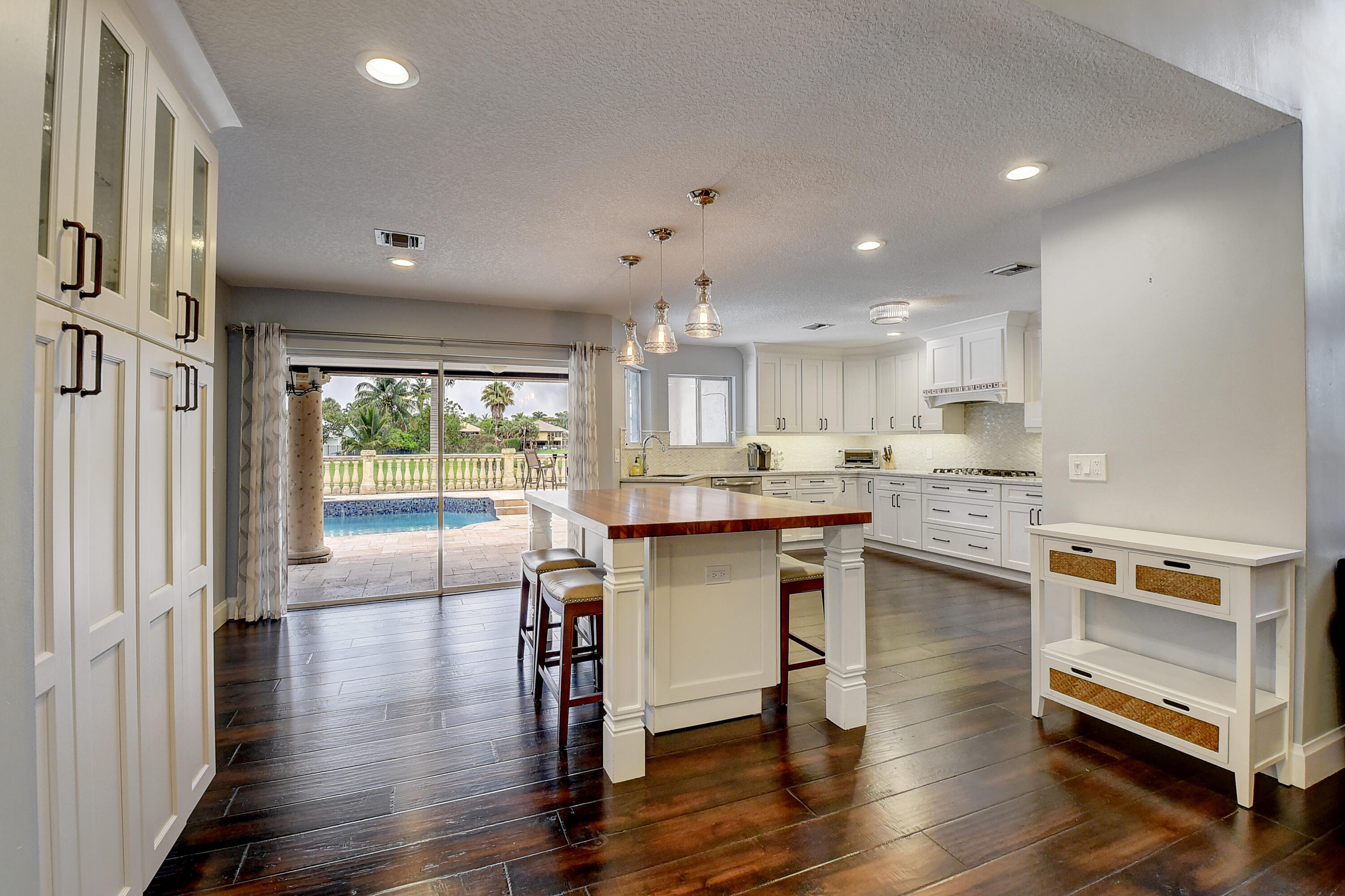 1990 Parkside Circle South Boca Raton, FL 33486 - Photo 13 of 45 Large Open Kitchen