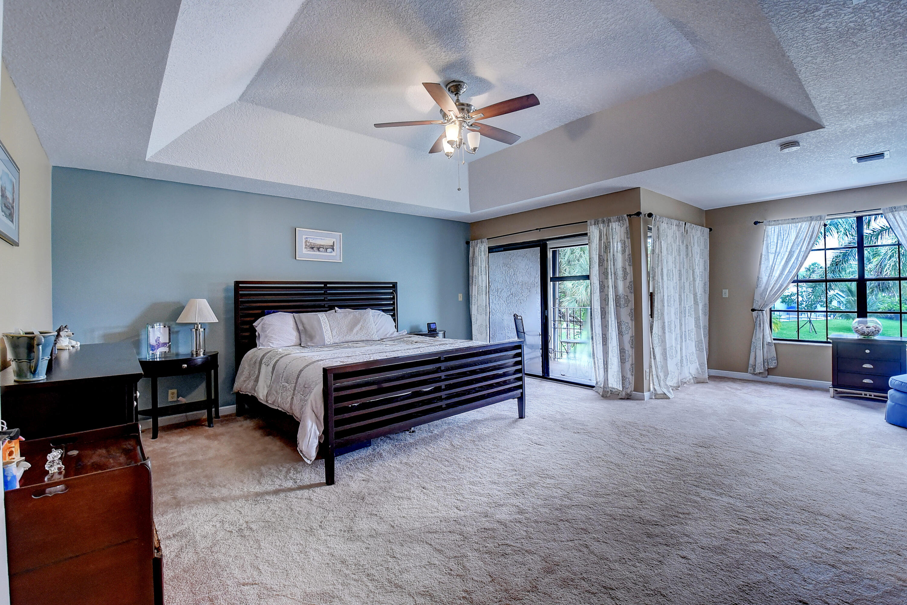 1990 Parkside Circle South Boca Raton, FL 33486 - Photo 25 of 45 Huge Master Bedroom