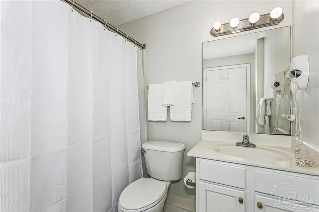 $799,900 | 8575 Gulf Boulevard, Unit 201, Navarre Beach, FL 32566