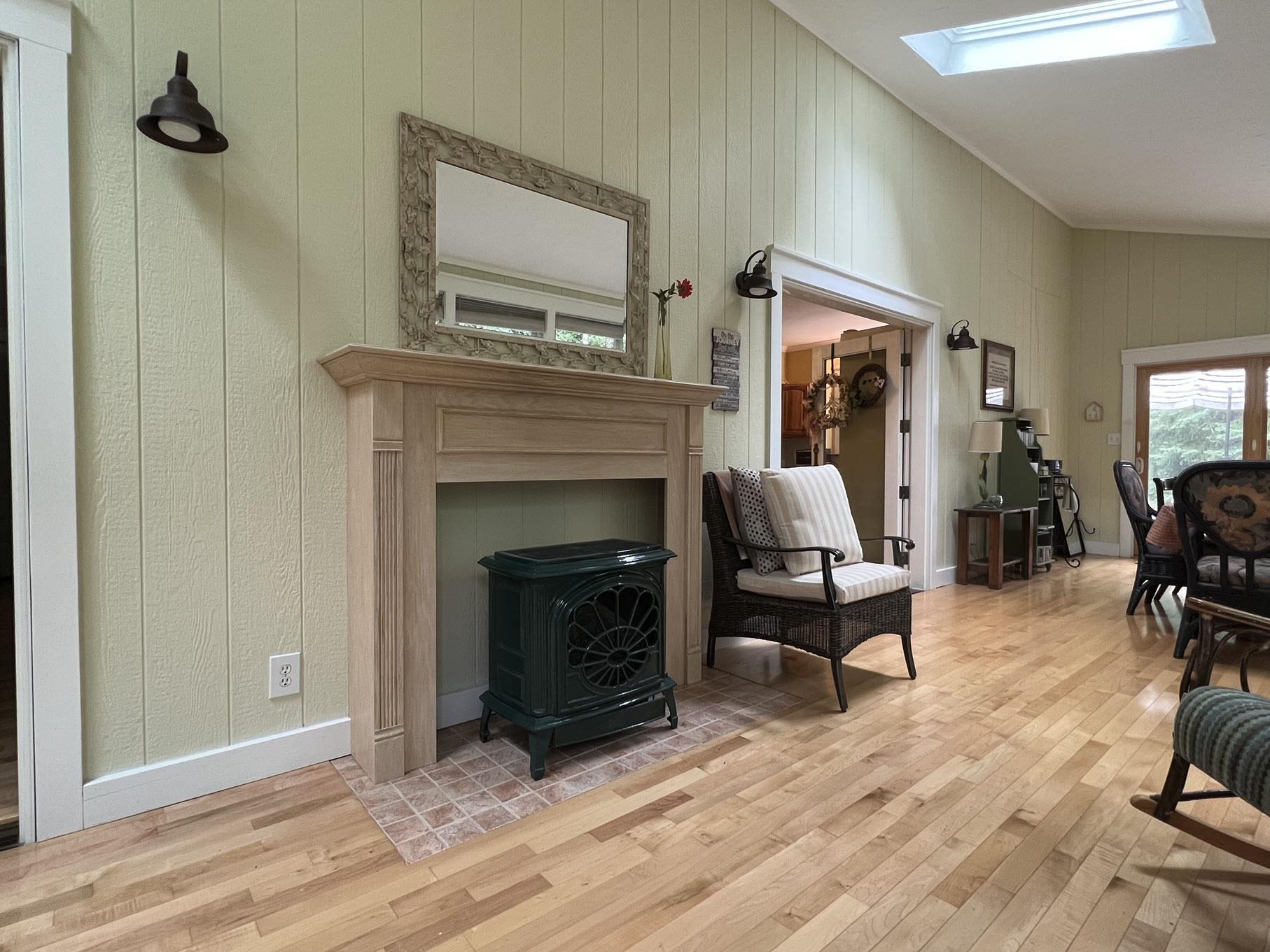 1292 East River Road Traverse City, MI 49696 - Photo 26 of 43 1903793-25.JPG