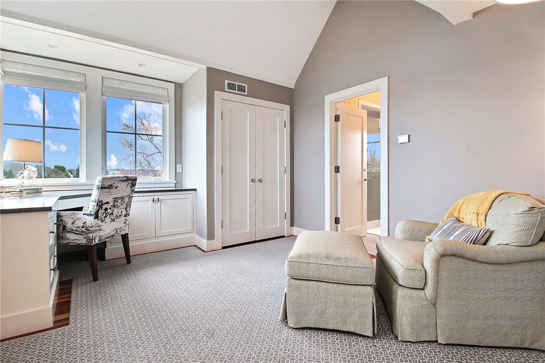 111 Avondale Road Westerly, RI 02891 - Photo 40 of 50