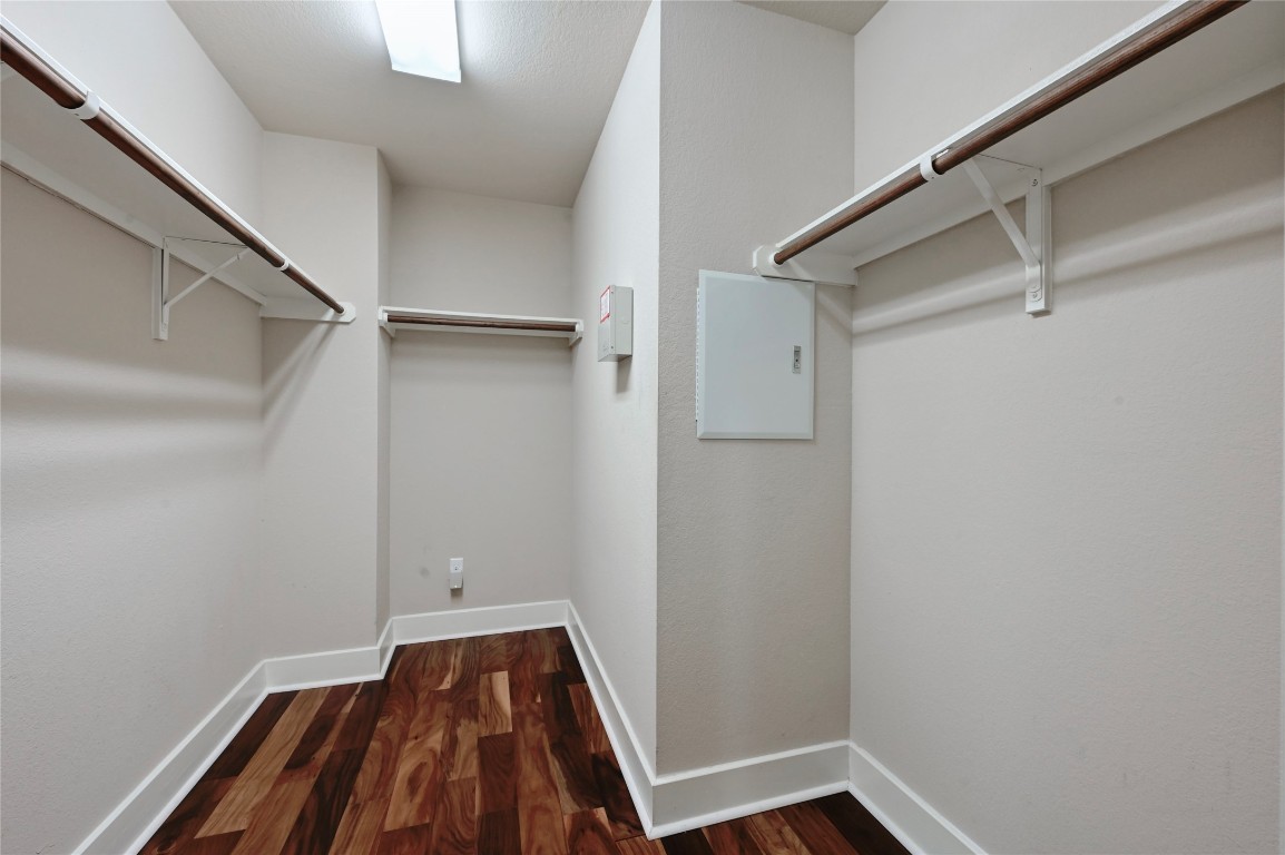 1504 Lorraine Loop, Unit B Austin, TX 78758 - Photo 20 of 25 a view of walk in closet