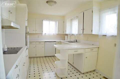 13404 North Linden Road Clio, MI 48420 - Photo 13 of 33 20402226-12.JPG