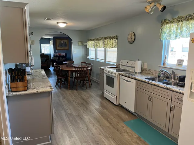 $349,000 | 5057 Elbrus Street, Bay St. Louis, MS 39520