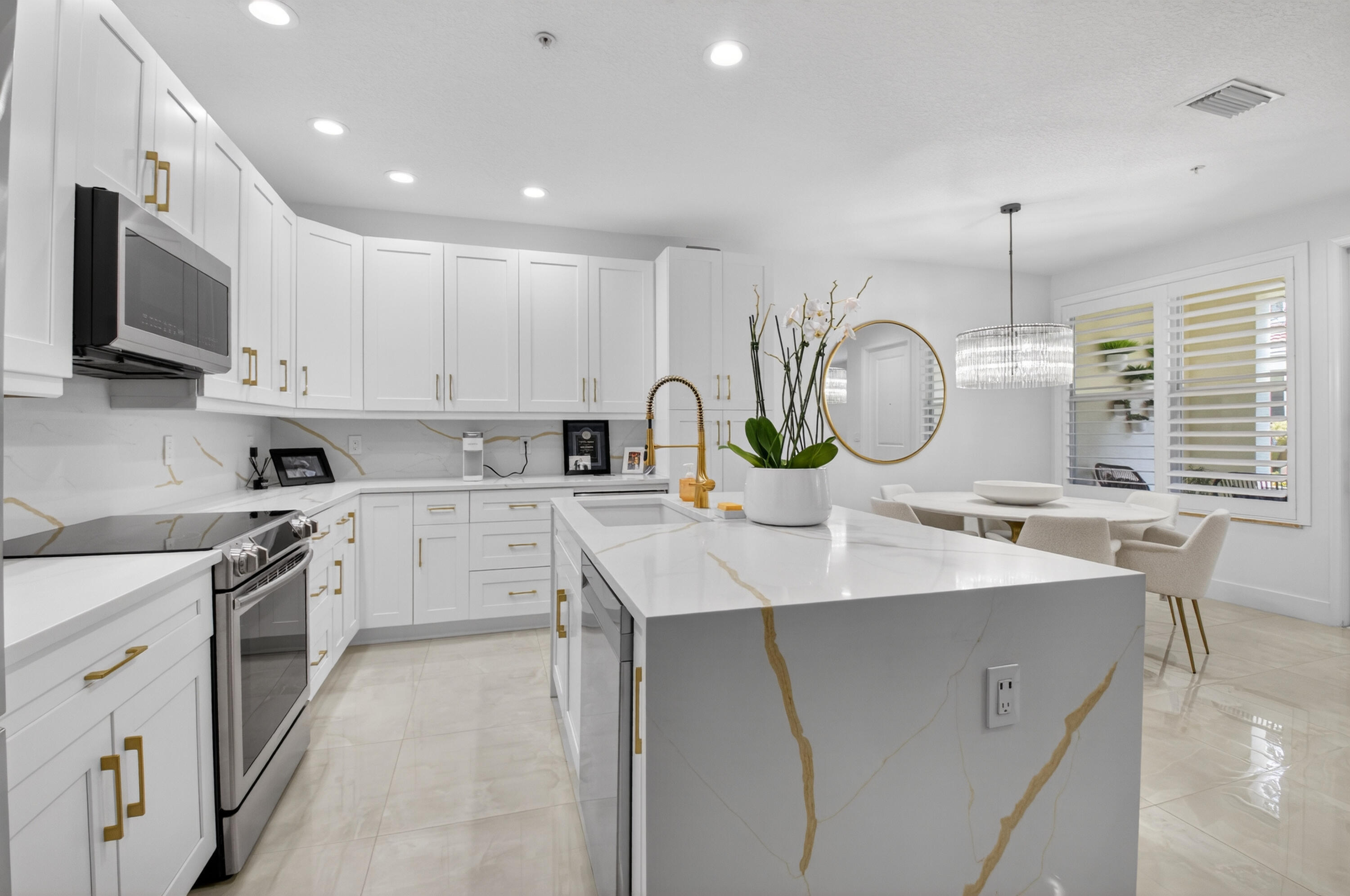 5022 Northwest 16th Way Boca Raton, FL 33431 - Photo 12 of 55 Kitchen