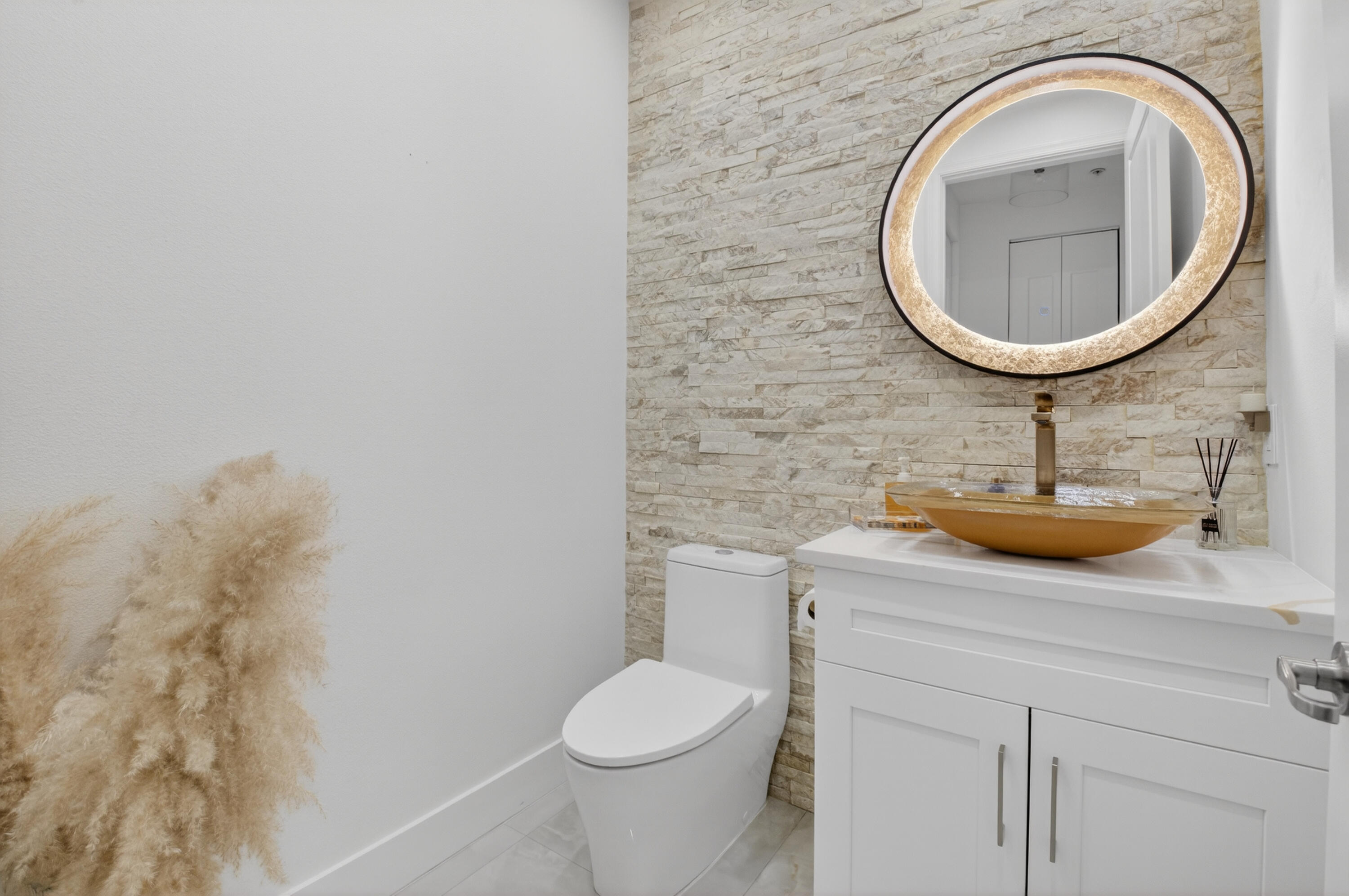 5022 Northwest 16th Way Boca Raton, FL 33431 - Photo 16 of 55 Guest Bath